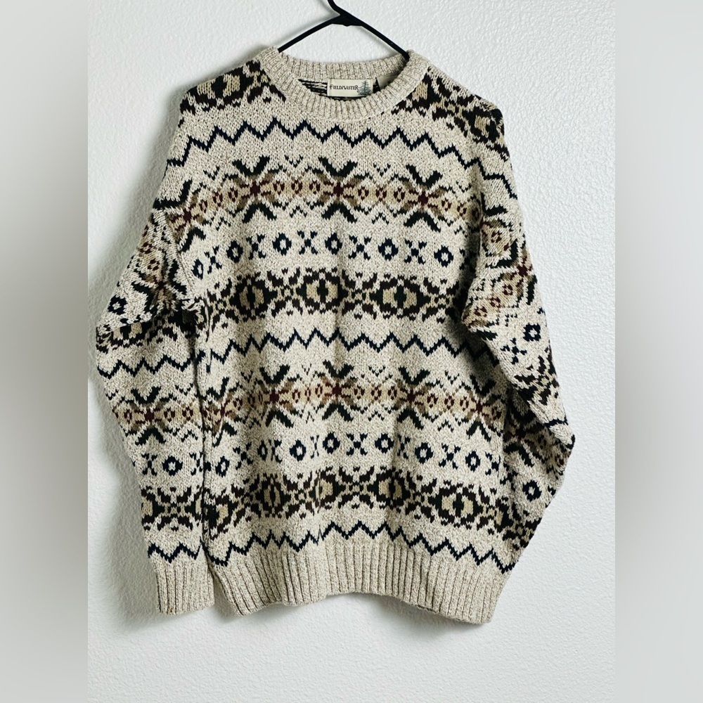 Vintage Fieldmaster Crewneck Pullover Knit Sweater Made in USA size Medium